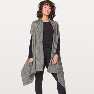Lululemon Live Freely Wrap BNWT!
